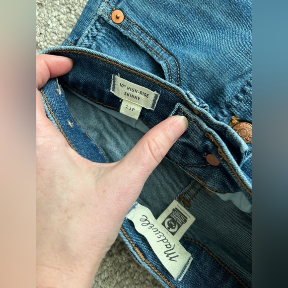 Madewell jeans. Size 23P. 10” High Rise Skinny. Mid wash. Raw hem. Button fly. - Picture 5 of 5